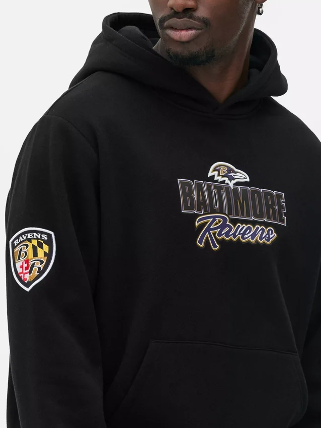 NFL Baltimore Ravens hoodie met print