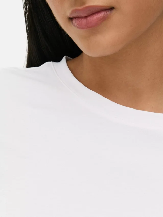 Onmisbaar T-shirt met korte mouwen