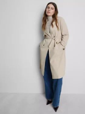 Onmisbare trenchcoat met riem