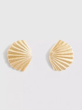 Oorbellen met schelpmotief