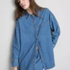 Overhemd van katoenen denim met knopen en een relaxte pasvorm
