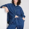 Overhemd van katoenen denim met knopen en een relaxte pasvorm