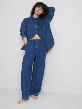 Overhemd van katoenen denim met knopen en een relaxte pasvorm