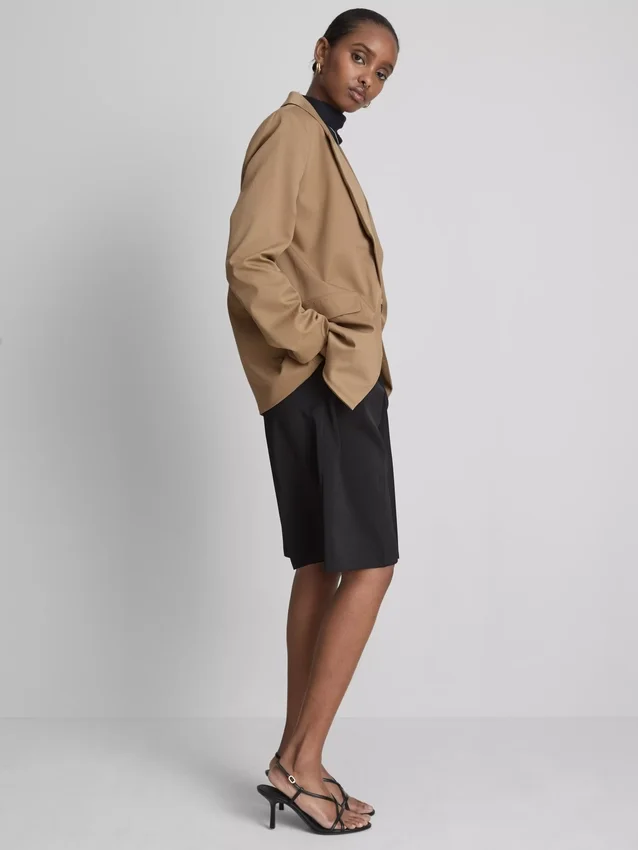 Oversized blazer met enkele rij knopen