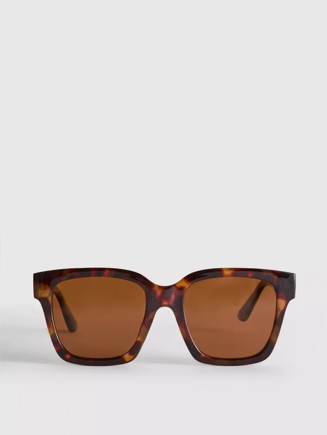 Oversized cat-eye zonnebril