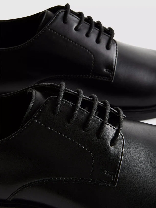 Oxfords met vetersluiting