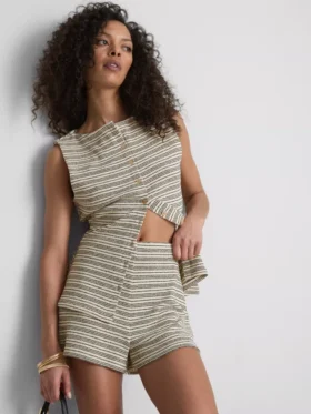 Paula Echevarría gebreide gestreepte minishorts