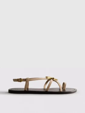 Paula Echevarría sandalen met bandjes en zeesterren