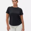 Performance-T-shirt met afgeronde zoom