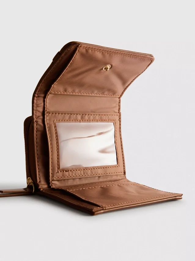 Portemonnee met ritssluiting en metallic details