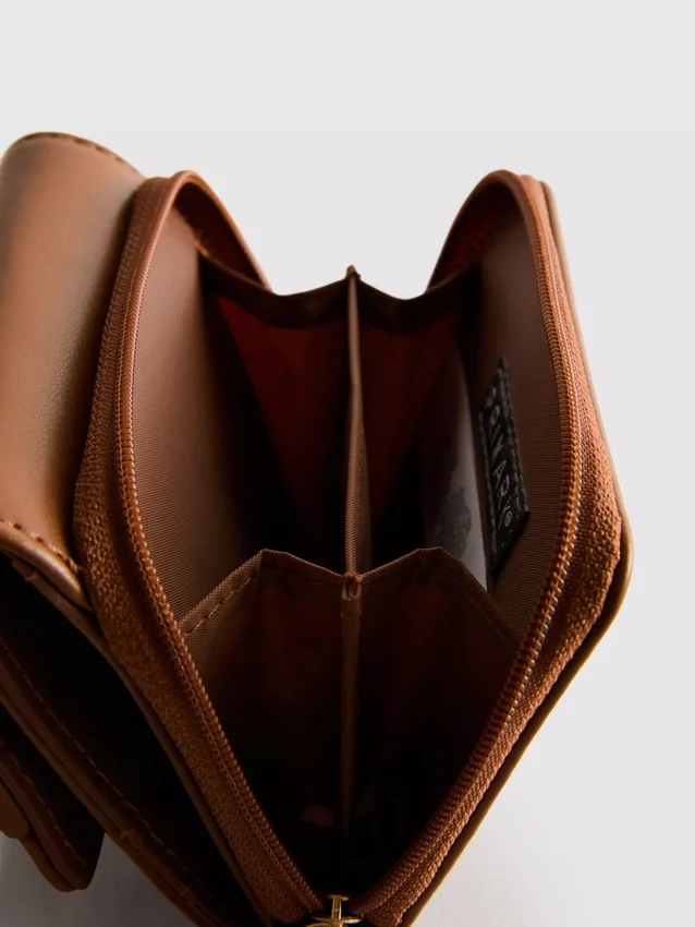 Portemonnee met ritssluiting en metallic details