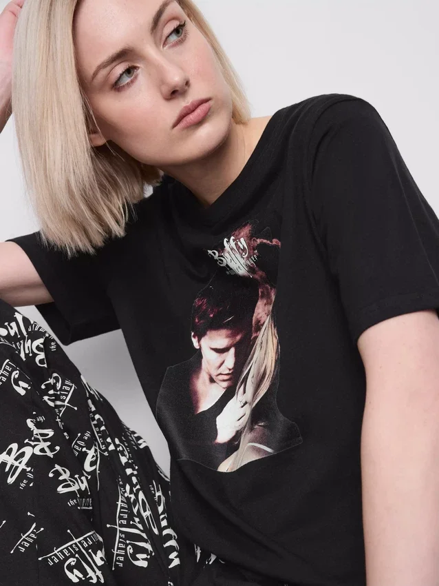 Pyjama's met print van Buffy the Vampire Slayer
