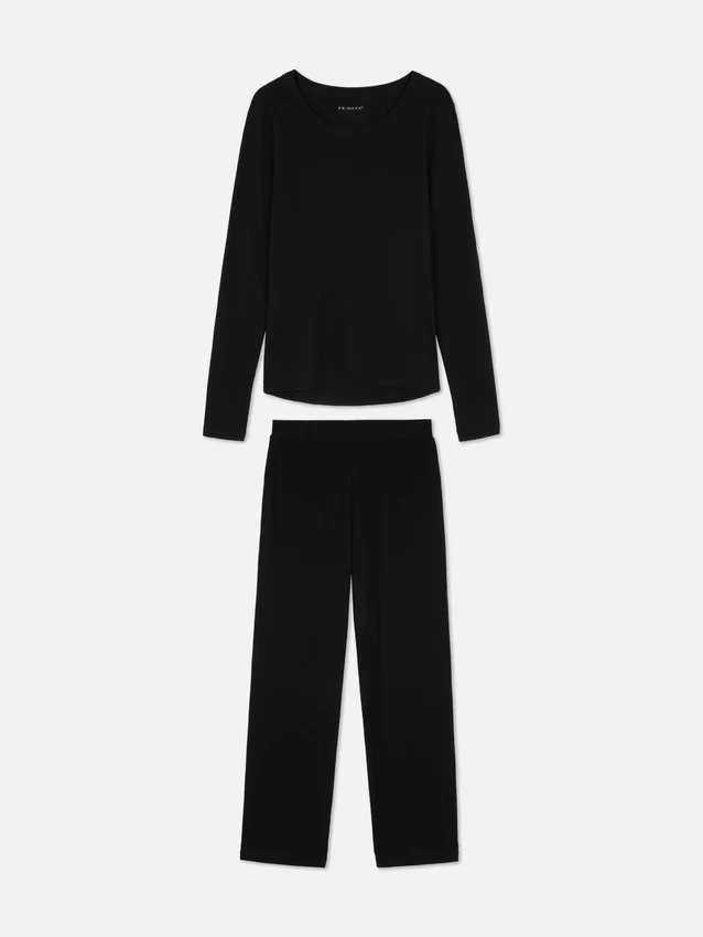 Pyjamaset met shirt met lange mouwen en joggingbroek