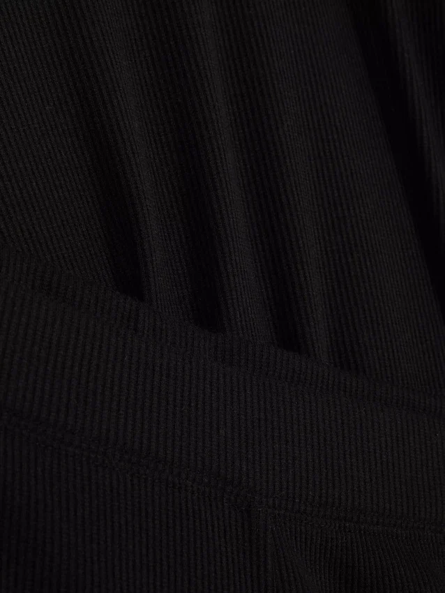 Pyjamaset met shirt met lange mouwen en joggingbroek
