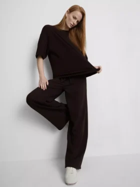 Relaxed T-shirt met hoog katoengehalte