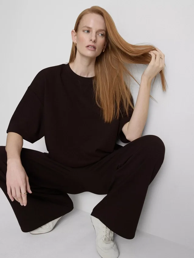 Relaxed T-shirt met hoog katoengehalte