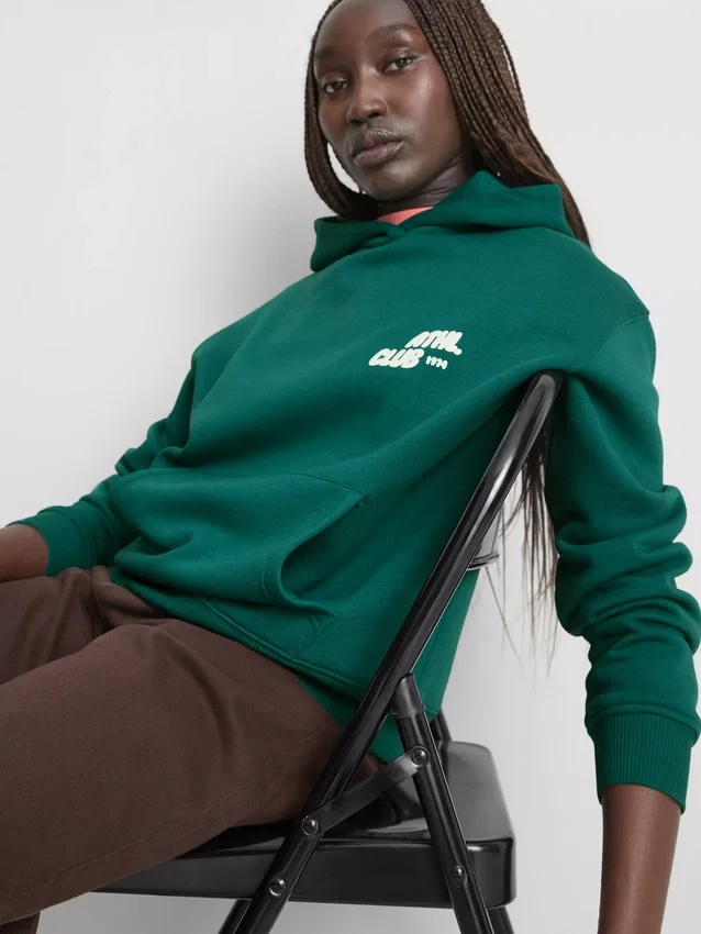 Relaxte hoodie in sportclubstijl
