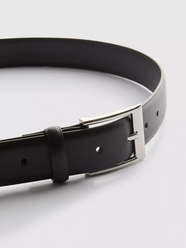 Riem in klassieke stijl van kunstleer