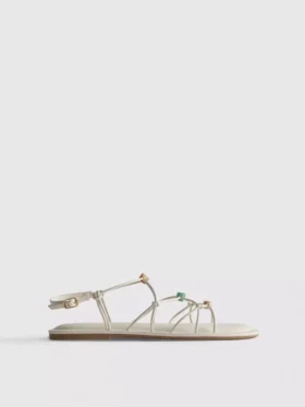 Sandalen met bandjes en kralen