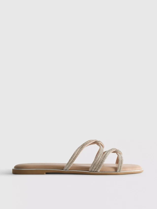 Sandalen met bandjes en strass-steentjes