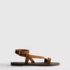 Sandalen met bandjes en studs
