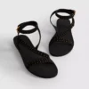 Sandalen met bandjes en studs