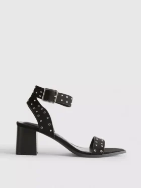 Sandalen met blokhak en studs