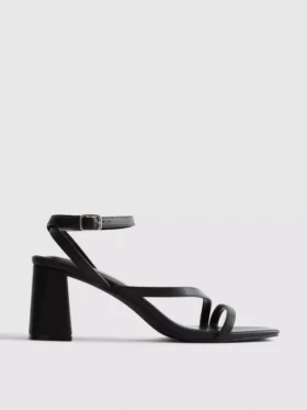 Sandalen met blokhak in brede pasvorm