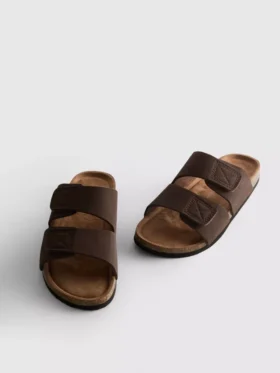 Sandalen met dubbele band