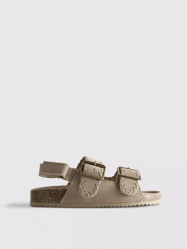 Sandalen met dubbele gespbandjes