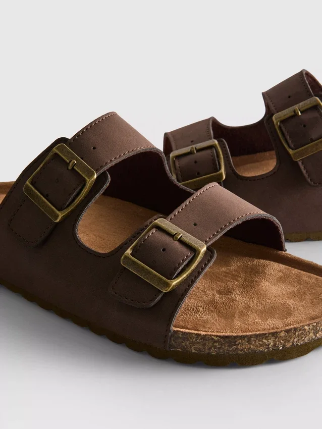 Sandalen met dubbele gespbandjes