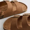 Sandalen met dubbele gespbandjes