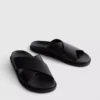 Sandalen met gekruiste bandjes