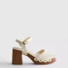 Sandalen met hakken en studs van imitatiesuède