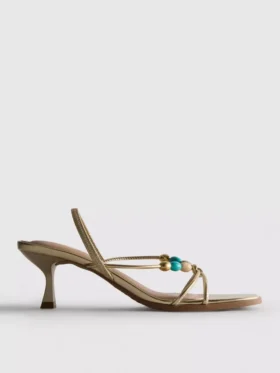 Sandalen met kralen en lage hakken