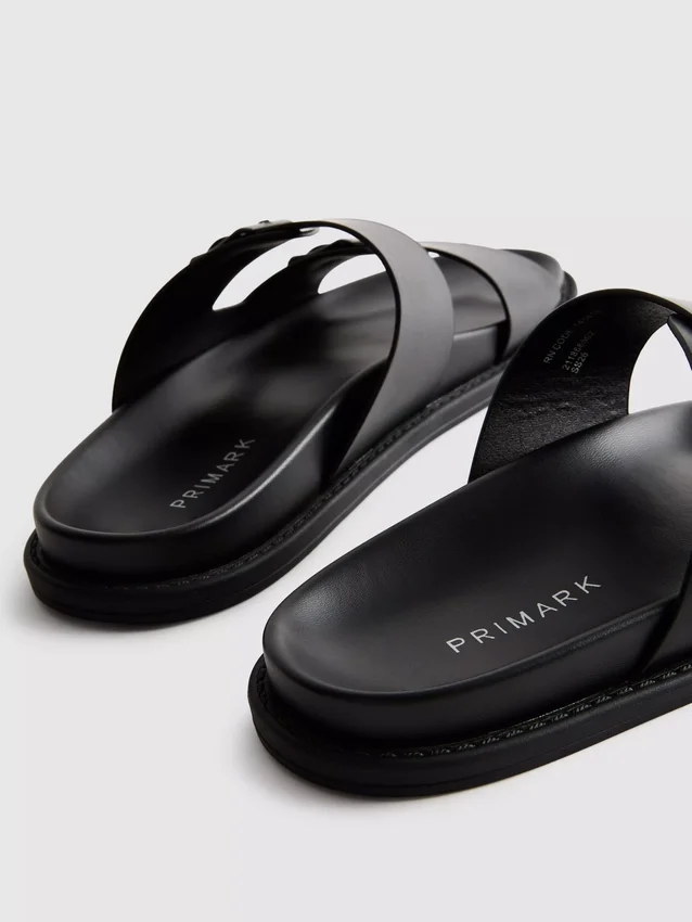 Sandalen met twee bandjes