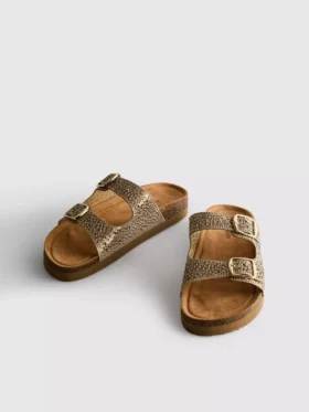 Sandalen met versierd voetbed en dubbele gesp