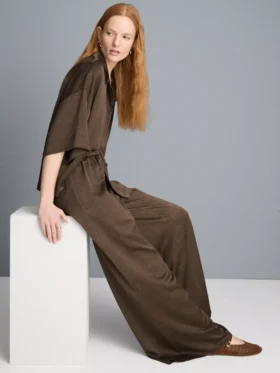 Satijnen broek met rechte pijpen en structuur