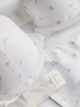 Satijnen push-up ondergoedset met bloemenprint