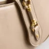 Schoudertas met metalen details