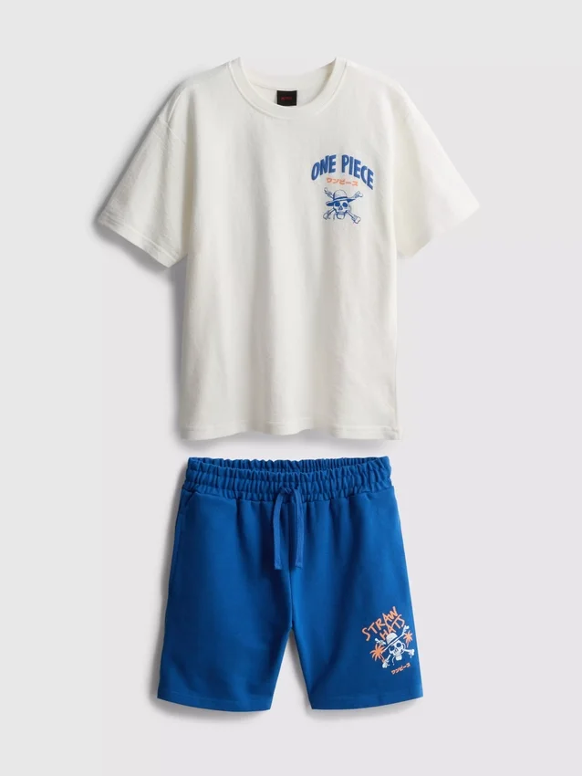 Set bestaande uit T-shirt en Shorts