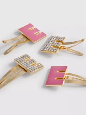Set van 4 haarclips met initialen en drukknoop
