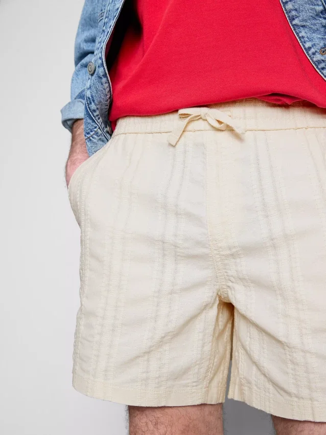 Shorts met textuur en trekkoord