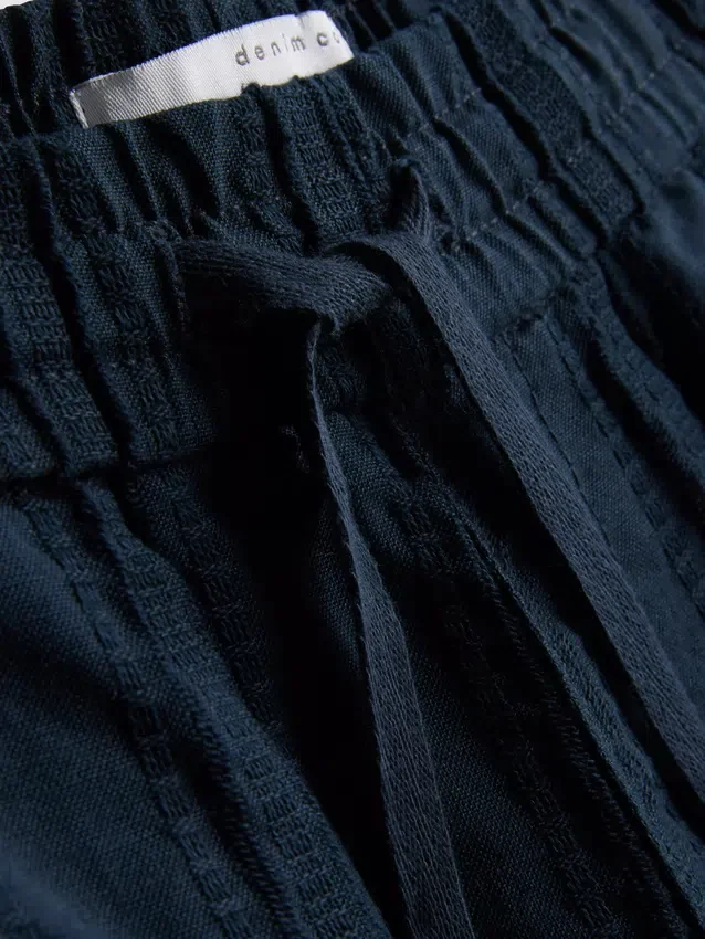 Shorts met textuur en trekkoord