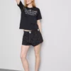 Shorty-pyjama's met de slogan ‘The Devil Wears Prada’