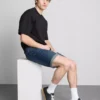 Slim-fit denimshort met middelhoge taille