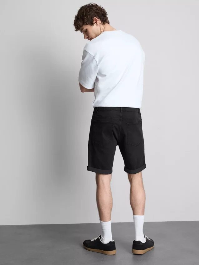 Slim-fit denimshort met middelhoge taille