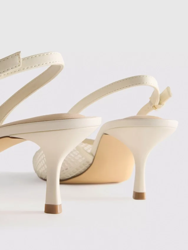 Slingback-hakken met brede pasvorm van mesh