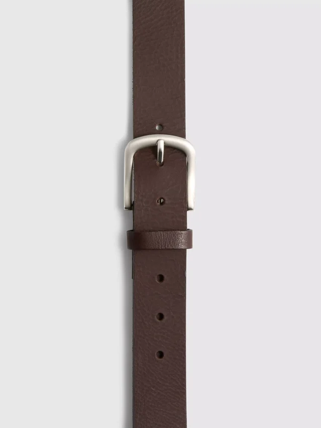 Smalle leren riem