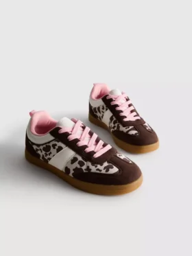 Sneakers met dierenprint en rubberen zool